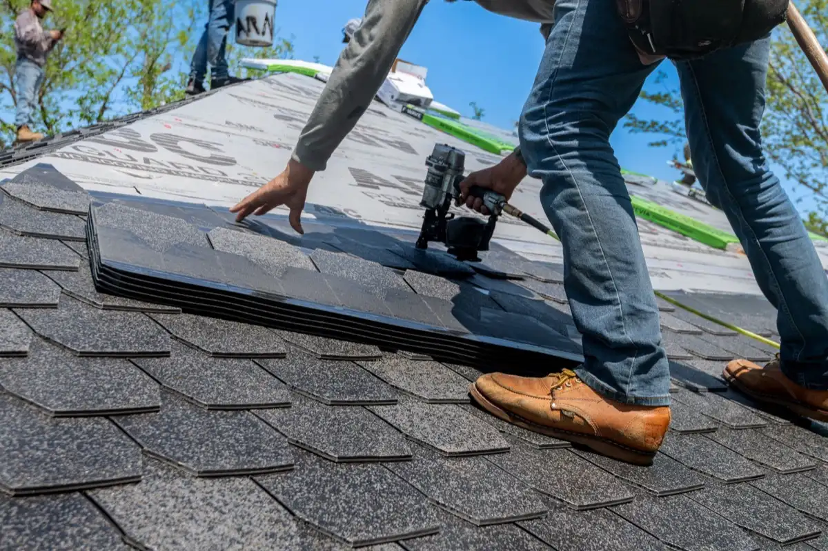 Roof Replacement in Farmington Hills, MI
